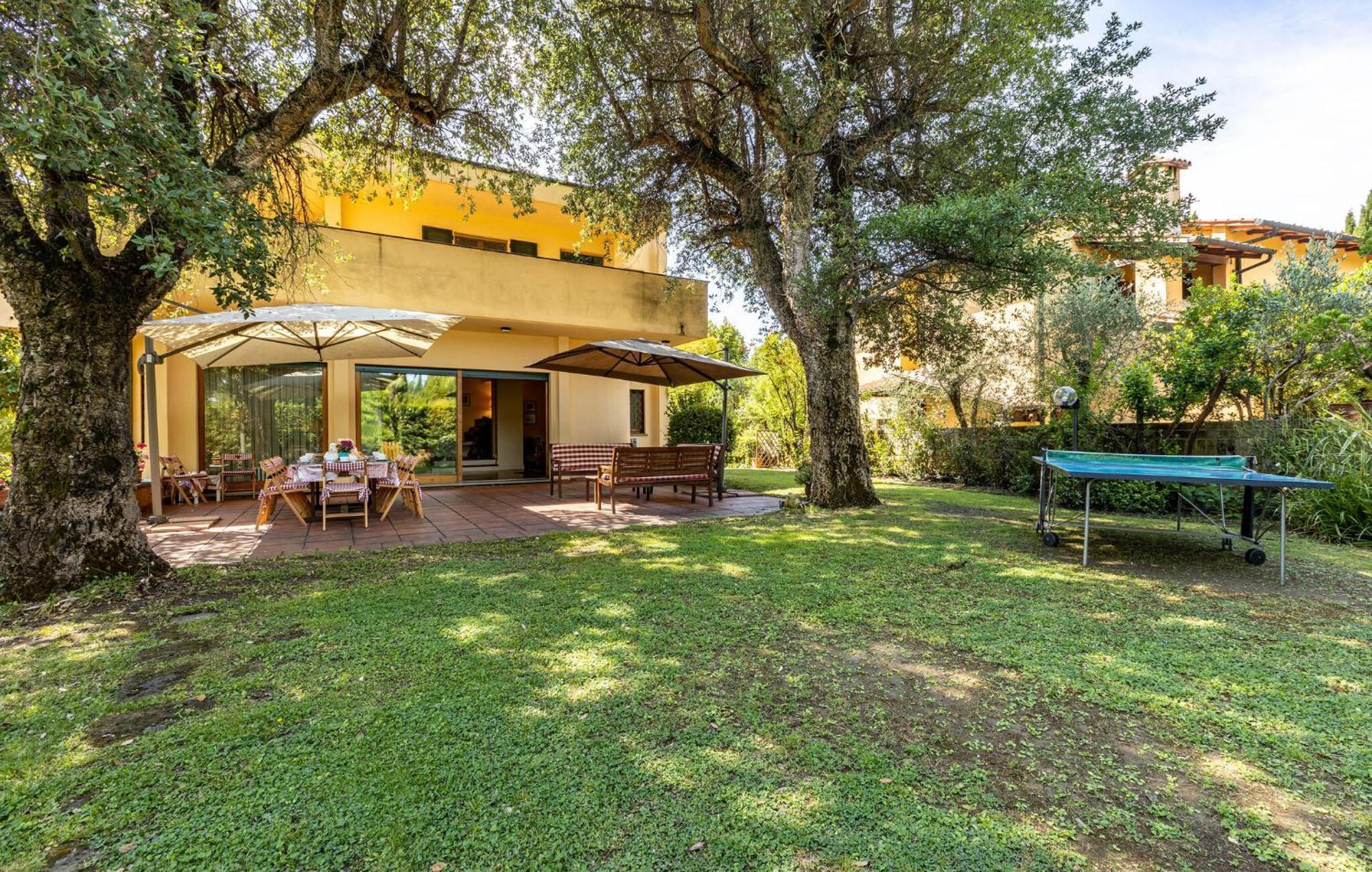 Villa Elena Пиза Экстерьер фото